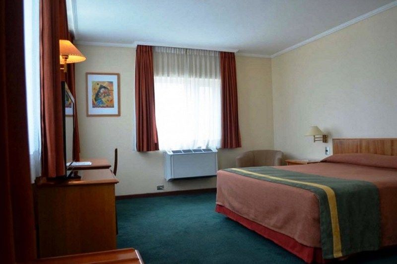 Hotel Diego De Almagro Talca Talca  Esterno foto